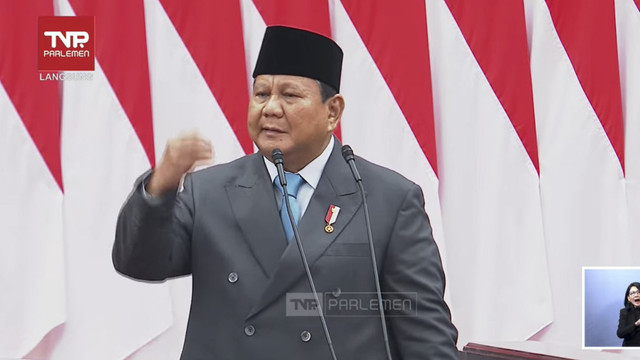 Presiden Prabowo Subianto menyampaikan pidato saat Sidang Tahunan MPR/DPR RI 2025 di Gedung Nusantara, Kompleks Parlemen, Jakarta, Jumat (15/8/2025). Foto: Youtube/TVR PARLEMEN
