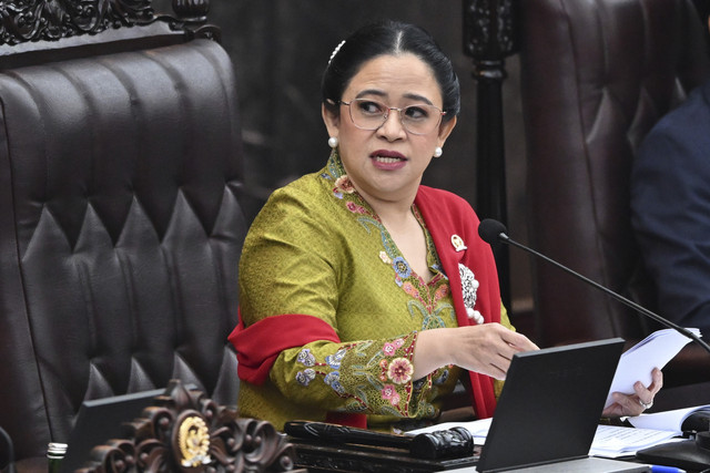 Ketua DPR Puan Maharani menyampaikan pidato dalam Sidang Tahunan MPR/DPR RI di Gedung Nusantara, Kompleks Parlemen, Jakarta, Jumat (15/8/2025). Foto: Rivan Awal Lingga/ANTARA FOTO