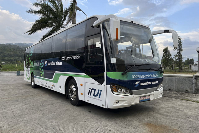 Uji coba bus listrik Kalista dengan Sumber Alam rute Bekasi-Yogyakarta. Foto: Fitra Andrianto/kumparan