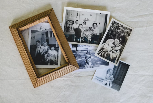 pictant retro blok m square. Foto Hanya Ilustrasi Bukan Tempat Sebenarnya. Sumber Foto: Unsplash/Debby Hudson