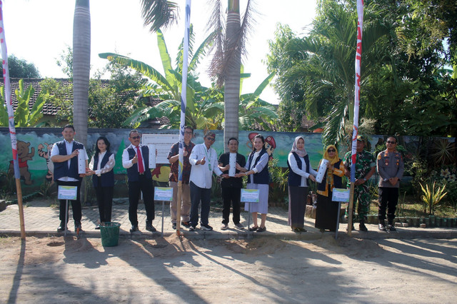 Gerakan Desa Menabung Air di Ponorogo.