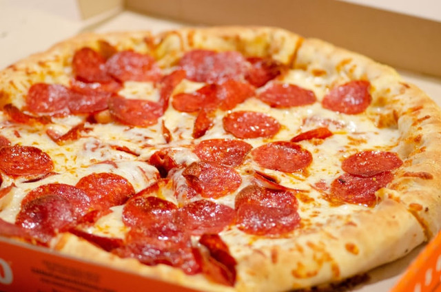 Promo Kemerdekaan Pizza Hut  (Foto hanya ilustrasi, bukan pizza di resto sebenarnya) Sumber: unsplash/ Alan Hardman