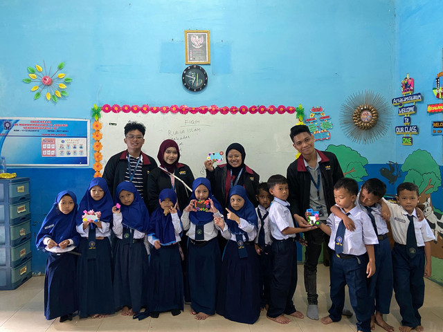Kreativitas Seni bersama MI Muhammadiyah 11 Jabung