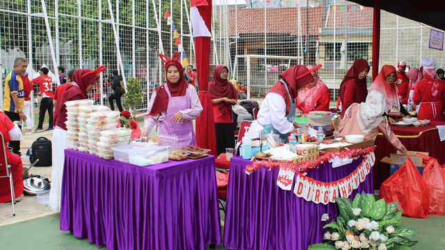 Kemerdekaan Penuh Rasa: 760 Soto Lamongan Karya Dosen Universitas Pamulang