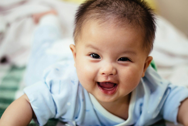 Ilustrasi mengajarkan anak agar cepat bicara. Foto: Unsplash