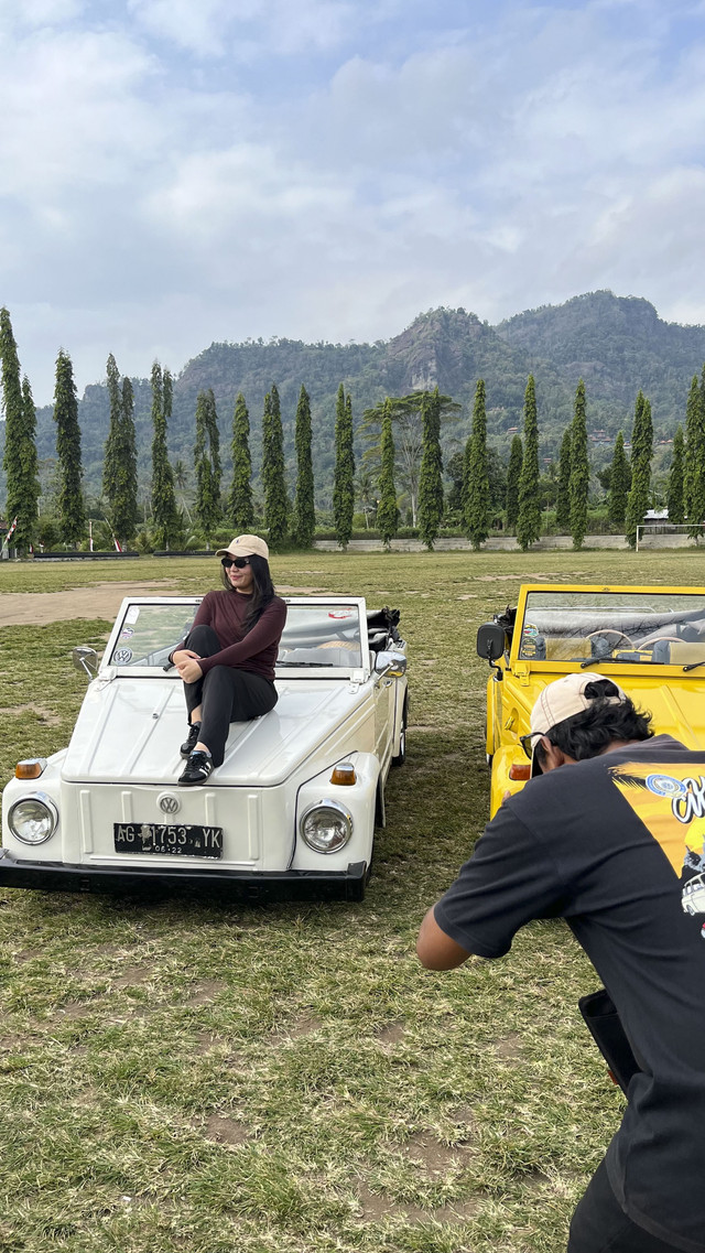 VW Safari Borobudur. Foto: Gitario Vista Inasis/kumparan