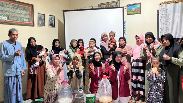 Program "Ngolah Popok, Nandur Harapan" sebagai Solusi Kreatif Pengelolaan Limbah (10/08/2025)