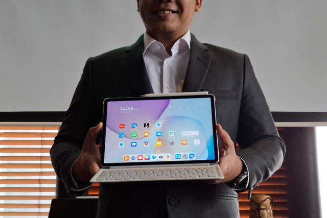 Tablet Huawei MatePad 11.5. Foto: Muhammad Ardiyansyah/kumparan
