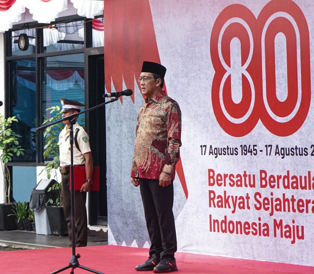 Upacara memperingati HUT ke-80 RI yang digelar PTPN IV Regional V. Foto: Dok. Istimewa