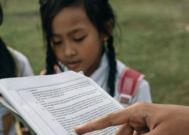 Ilustrasi kunci jawaban bahasa indonesia kelas 6 halaman 40 - Sumber: pexels.com/@roman-odintsov/