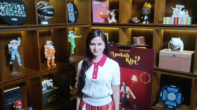 Tissa Biani rilis EP perdana berjudul Apakah Kita?, di kawasan Kebayoran Baru, Jakarta Selatan, Rabu (20/8).  Foto: Giovanni/kumparan