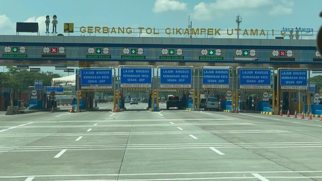Ilustrasi untuk tarif Tol Cikampek Pemalang 2025. Foto: Arifin Asydhad/kumparan