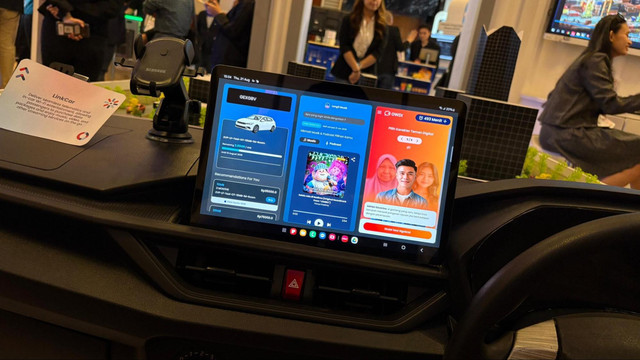 LinkCar, platform connected car berbasis jaringan Telkomsel menghadirkan pengalaman berkendara lebih aman, nyaman, dan menyenangkan. Foto: kumparan