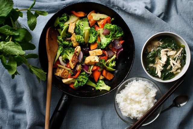 Ilustrasi makanan kesukaan Itoshi Rin. Foto: Pixabay.com/sontung57