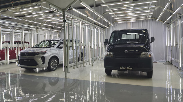 Seremonial produksi ke-9 juta unit PT Astra Daihatsu Motor (ADM) di Sunter, Jakarta Utara, Jumat (22/8/2025). Foto: Sena Pratama/kumparan