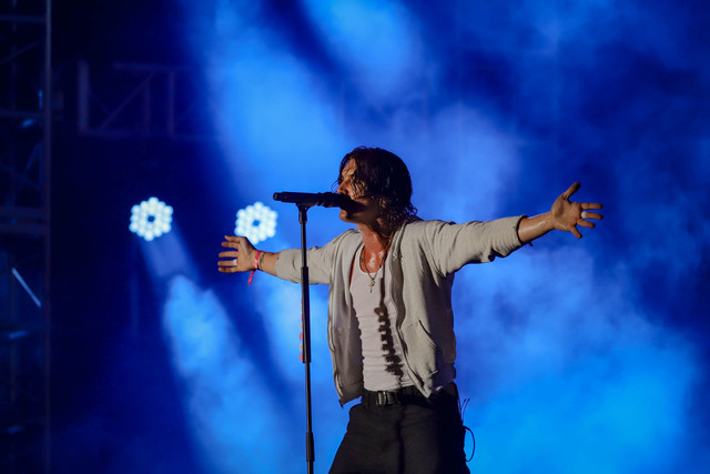 LANY tampil di hari kedua Lalala Festival 2025 di JI-Expo Kemayoran, Jakarta, Sabtu (23/8/2025). Foto: Jamal Ramadhan/kumparan