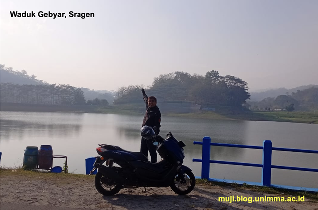 Waduk Gebyar Sragen (Foto oleh Penulis)