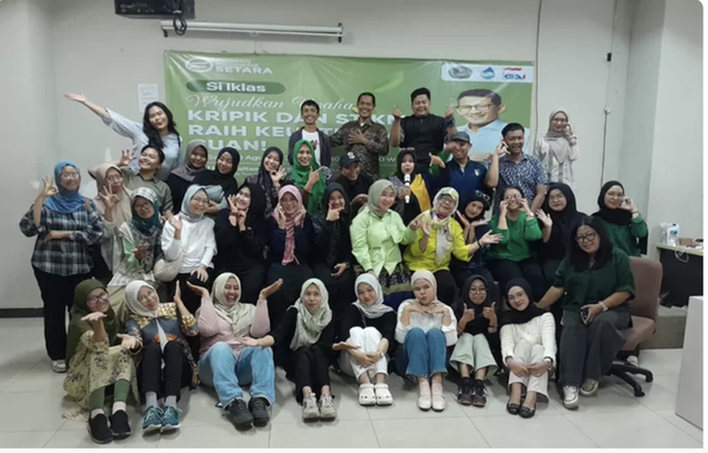 OK OCE GAN Gelar Workshop Kripik Buah & Sistik Sayuran di UNIS Tangerang