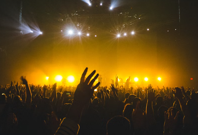 konser mltr di mana. Foto Hanya Ilustrasi Bukan Tempat Sebenarnya. Sumber Foto: Unsplash/Nanoa Shizuru