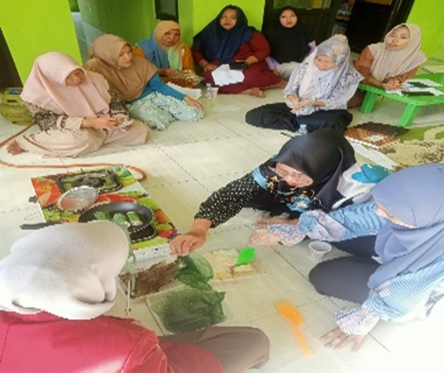 Meningkatkan Kesejahteraan Masyarakat Pesisir Sidoarjo dengan Olahan Rumput Laut