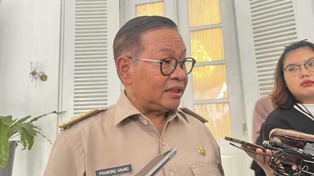 Gubernur DKI Jakarta Pramono Anung di Balai Kota, Gambir, Jakarta Pusat, Senin (25/8/2025). Foto: Nasywa Athifah/kumparan