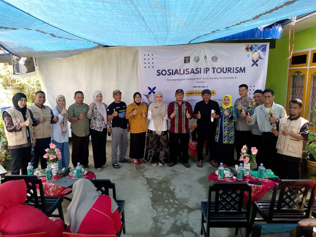 KKN ADI Unit 1 Kelurahan Tipulu mengadakan Sosialisasi Sustainable IP Tourism (Foto Quddus) 