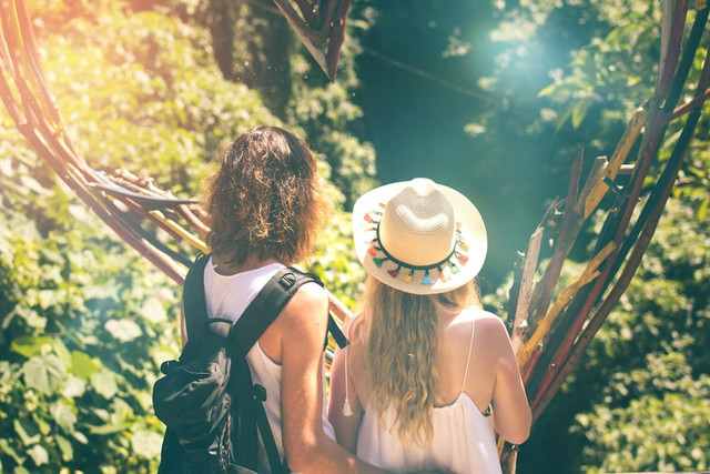 Ilustrasi Profil Pemain You and Everything Else, Foto: Unsplash/Artem Beliaikin