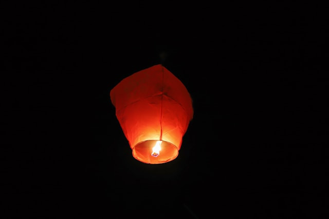 Jadwal Festival Lampion Jogja 2025. Foto hanya ilustrasi, bukan sebenarnya. Sumber: unsplash/Raychan