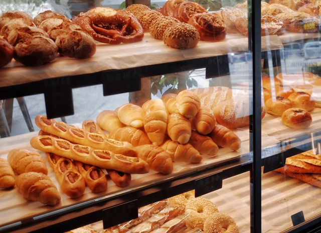 apa itu pastry dan bakery. Sumber: Unsplash/Yeh Xintong. Foto adalah bakery