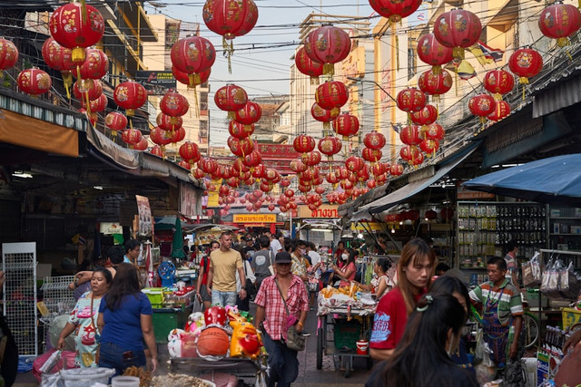 Qixi Festival 2025, foto hanya ilustrasi, bukan tempat sebenarnya: Unsplash/Norbert Braun