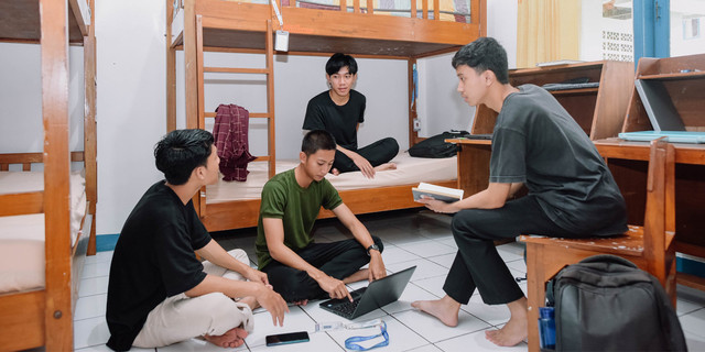 Tips Sukses Jadi Insan Asrama Mahasiswa IPB University