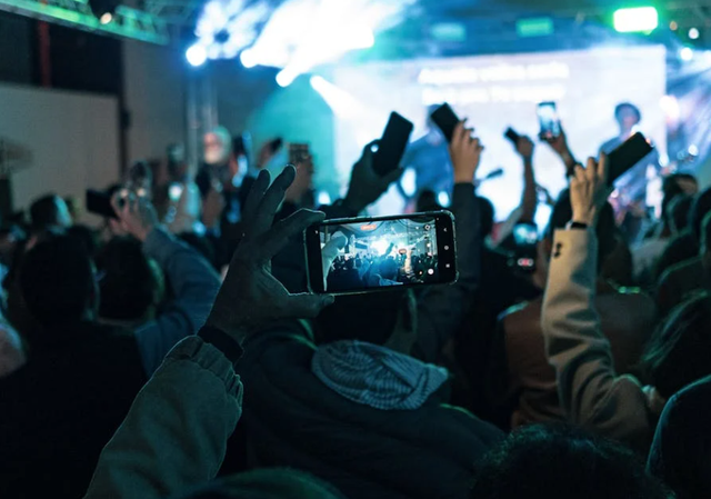 rundown fan meeting park bo gum di jakarta 2025. Foto Hanya Ilustrasi Bukan Tempat Sebenarnya. Sumber Foto: Pexels/Tainah Ferreira