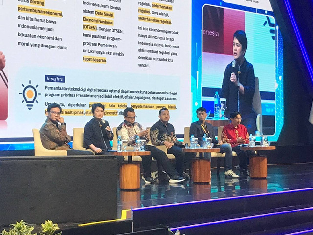 Diskusi panel Forum Smart City Nasional di Hotel Tentrem, Yogyakarta, Rabu (27/8). Foto: Pandangan Jogja/Gigih Imanadi Darma