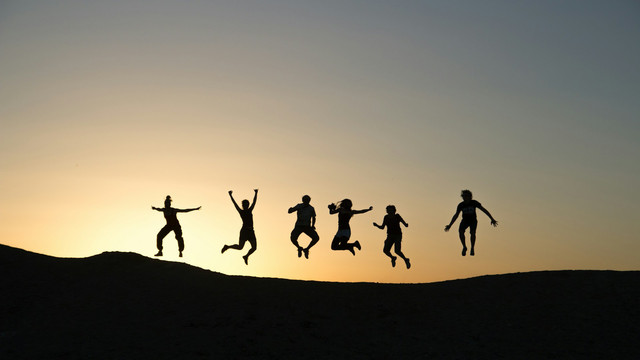 Ilustrasi teman sejati. Foto: Unsplash