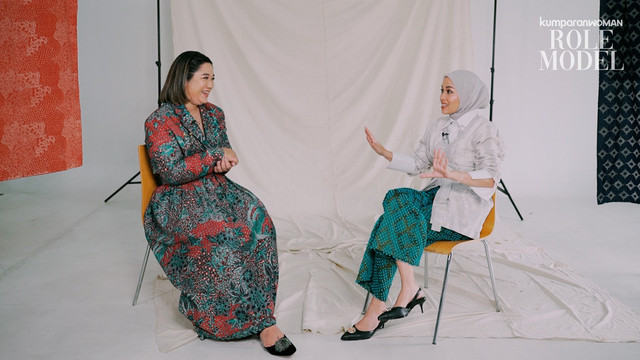 Amanda Hartanto dan Rizki Triana dalam program Role Model by kumparanWOMAN. Foto: Norman Fideli
