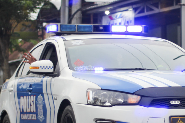 Ilustrasi rotator mobil polisi. Foto: Ramadhan Noval/Shutterstock