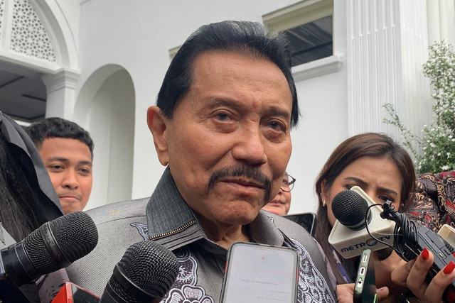 Mantan Kepala BIN AM Hendropriyono usai bertemu Presiden Prabowo Subianto di Kompleks Istana Kepresidenan, Jakarta Pusat, Kamis (28/8/2025). Foto: Zamachsyari/kumparan