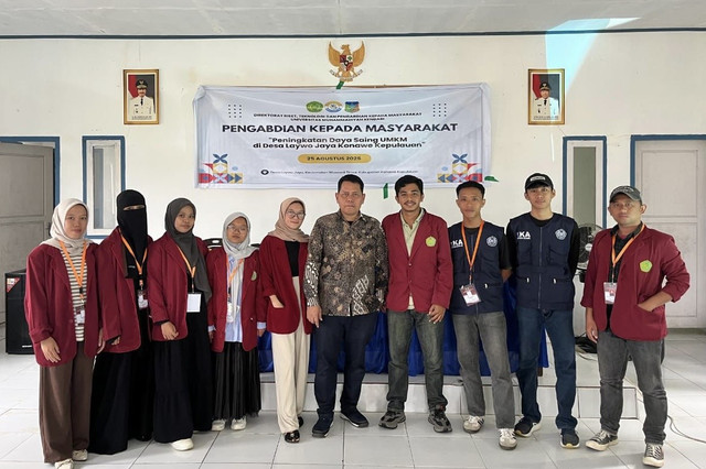 Tim Pengabdian UMKendari Dorong UMKM Laywo Jaya Kembangkan Olahan Kelapa & Pala