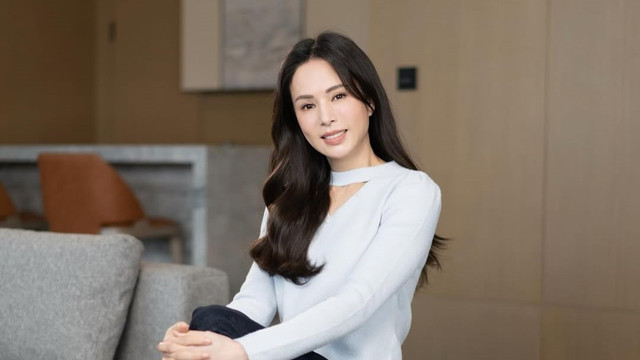 Bibi Lung di Usia 59: Rahasia Awet Muda yang Bikin Petugas Imigrasi Bingung. Aset: Instagram @carmanlee0816
