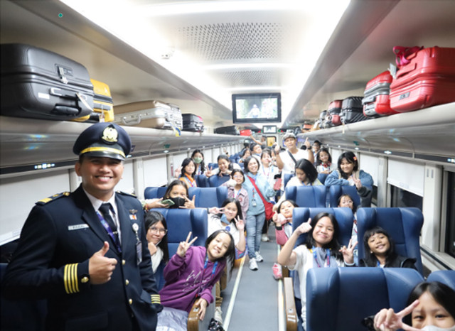 Rekrutmen ini merupakan peluang besar bagi generasi muda untuk membangun karir sekaligus mengabdi kepada negeri melalui layanan kereta api. (Aset: PT KAI)