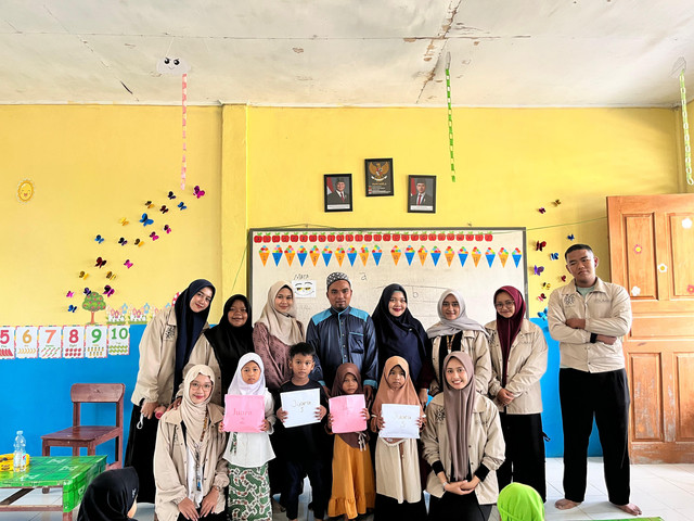Rayakan HUT RI ke-80, KKN MAs 117 Mengadakan Lomba di Raudhatul Athfal Al-Hijrah