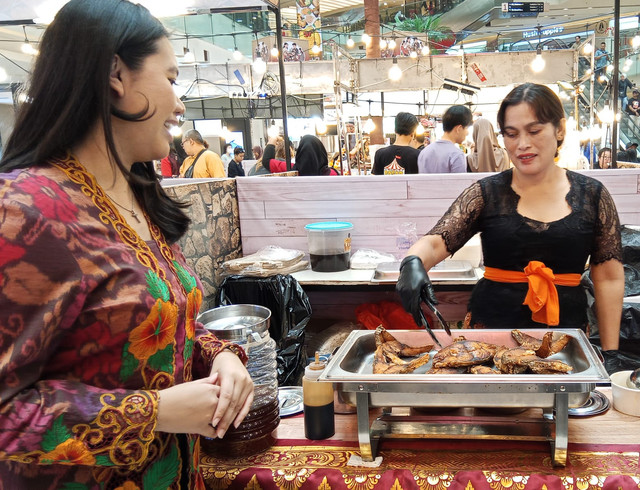 Festival Kuliner Legendaris Tjap Legend di Surabaya. Foto: Masruroh/Basra
