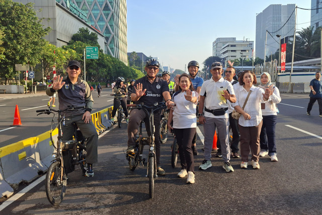 Pegawai Pemprov DKI Jakarta saat car free day (CFD) di Jakarta, Minggu (31/8/2025). Foto: Pemprov DKI Jakarta