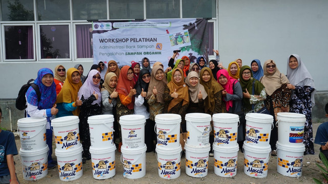 Hasil dari pemanfaatan sampah. (Sumber: Pribadi)