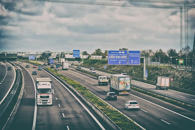 Tarif tol Singosari Pandaan 2025. Foto hanya ilustrasi bukan sebenarnya. Sumber foto: Pixabay/Alexas_Fotos