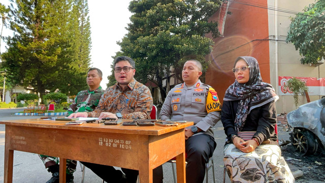 Bupati Kediri, Hanindhito Himawan Pramana (kedua dari kiri). Foto: Dok. Istimewa