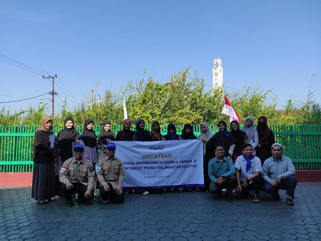 Mahasiswa dan Relawan DT Peduli ikuti Diklatsar selama 1 hari penuh (Sumber : DT Peduli)