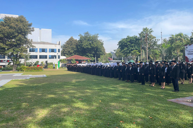 Suasana pelantikan dan pengambilan sumpah jabatan fungsional Pemprov Jakarta, di Halaman Balaikota Jakarta, Rabu (3/9/2025). Foto: Fadhil Pramudya/kumparan