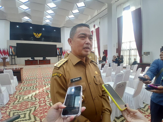 Gubernur Kalbar, Ria Norsan. Foto: Yulia Ramadhiyanti/HiPontianak 