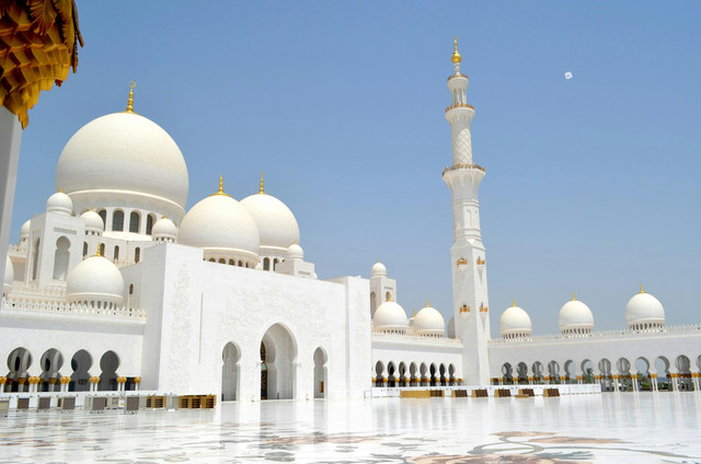 Ilustrasi Hadist Maulid Nabi. Sumber: Unsplash/Juan Camilo Guarin P